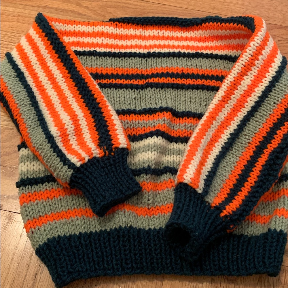 Adorable Unisex Handmade knit acrylic yarn kids stretchy striped sweater szS